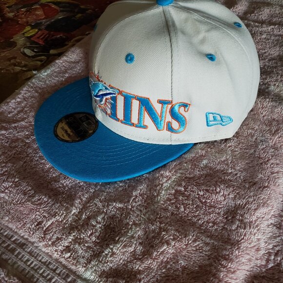 MIAMI DOLPHINS SNAPBACK HAT CAP LID WHITE 9FIFTY ERA - Picture 1 of 3